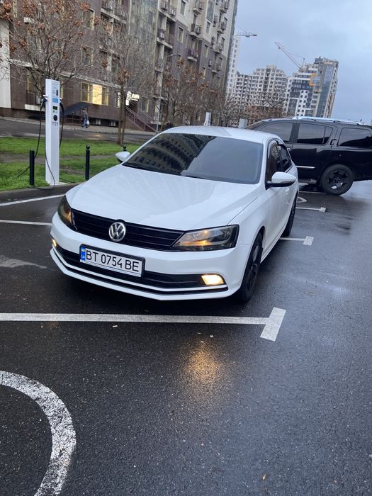 Официал. Один владелец