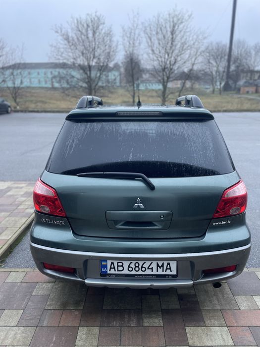 Аутдендер 2007р. 2.4 бензин автомат. 4х4. Тимчасовий облік 4199$