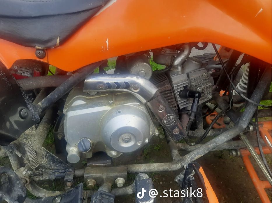 Продається дитячий квадроцикл 125см3