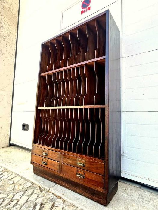 Ficheiro de vinis  olaio vintage 78comp x 27prof x 134,5alt.