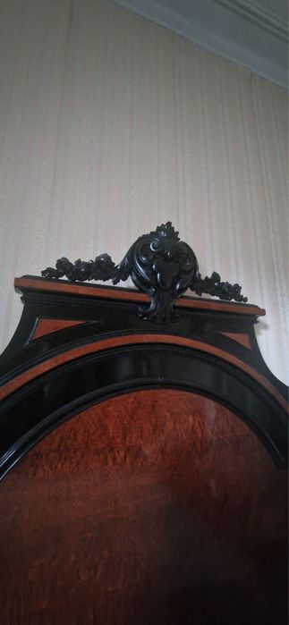 Mobilia de quarto em pau santo