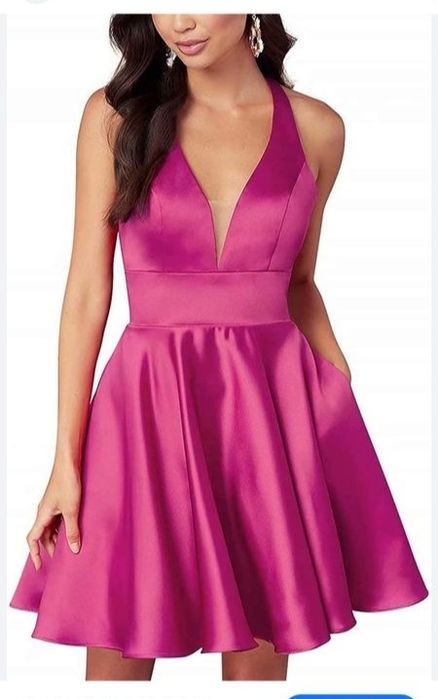 Розовое платье  пышное