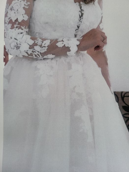 Suknia  ślubna za 3100 rozmiar M