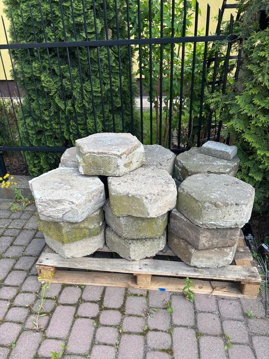 Trylinka kostka betonowa z rozbiórki