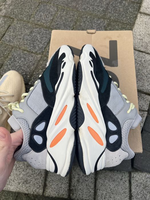 adidas gazelle silver green womens ID1674 adidas Yeezy 700 V3 Fade Salt [USED] main image 1