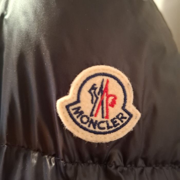 Kispo Moncler ( novo)