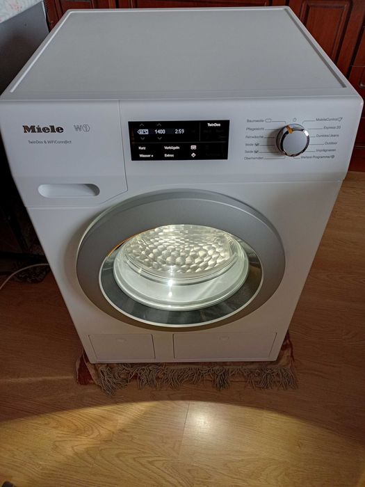 Стиральная машина Miele WCE 770 WiFi