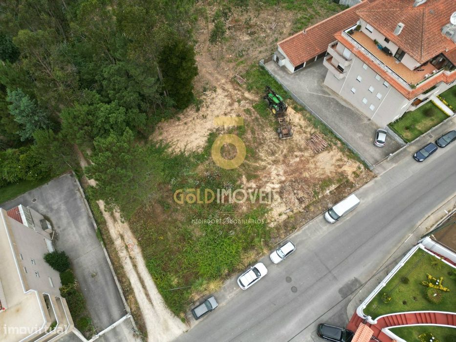 Terreno Para Construção  Venda em Oliveira de Azeméis, Santiago de Rib