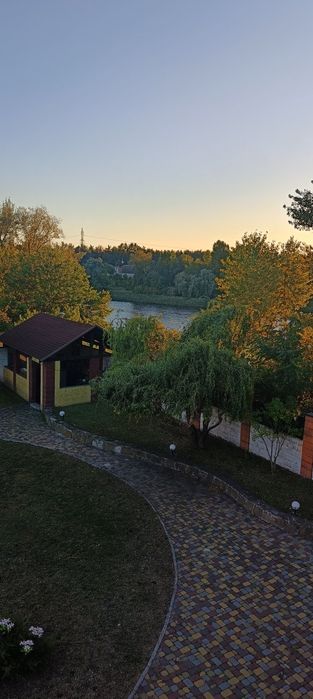 Продаж  казкового будинку у казковому місті