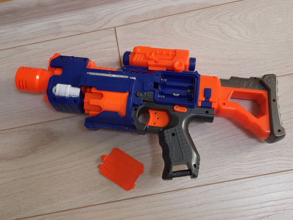 Продаю бластери NERF