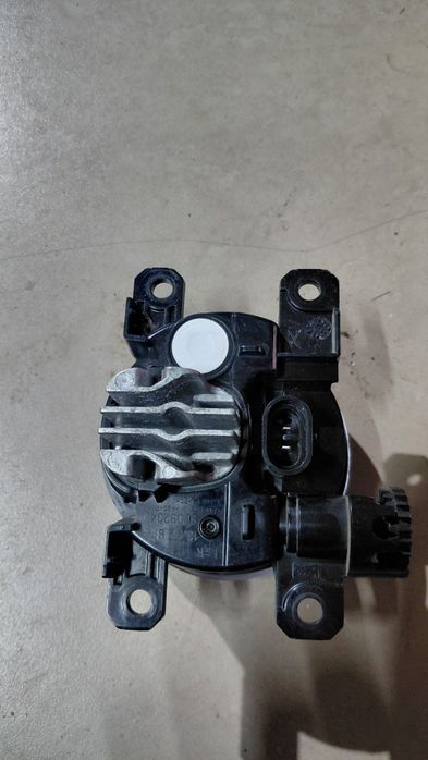 Протитуманка citroen e c4