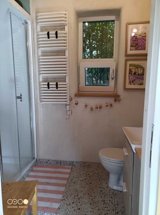 Mały domek na urlop pod lasem Nocleg