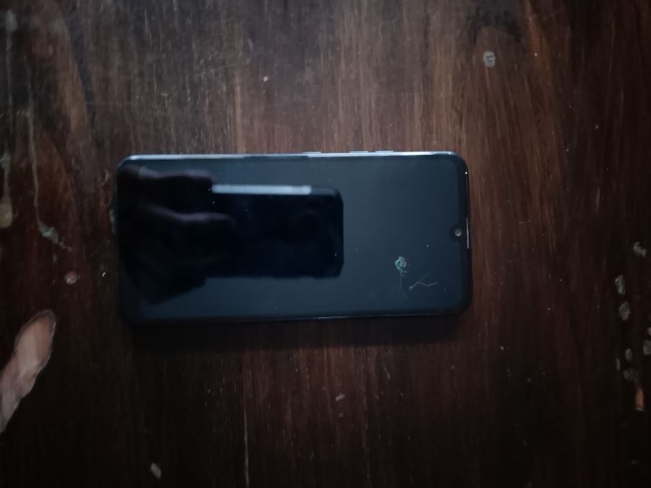 telefon LG Q60 na części