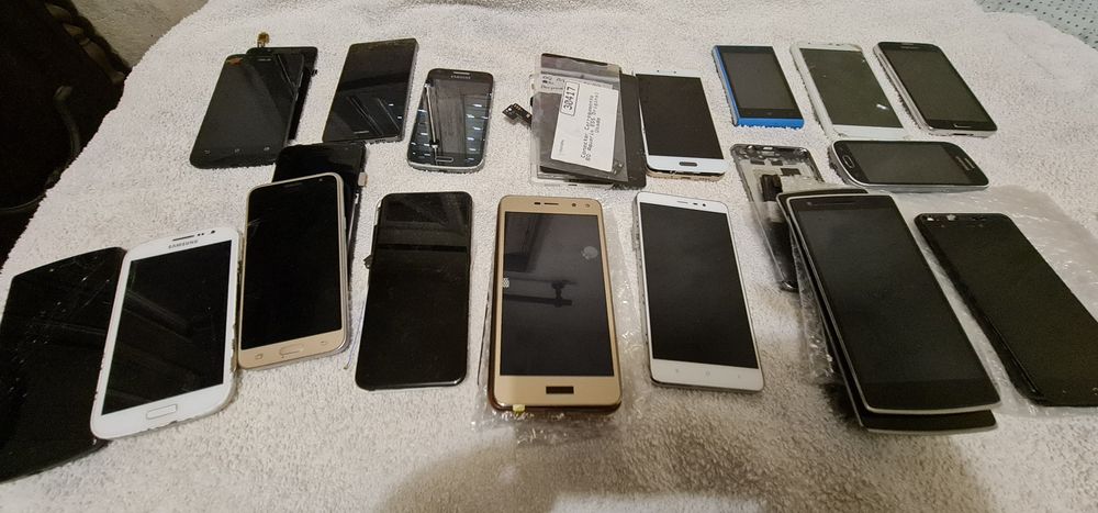 Telemóveis para peças