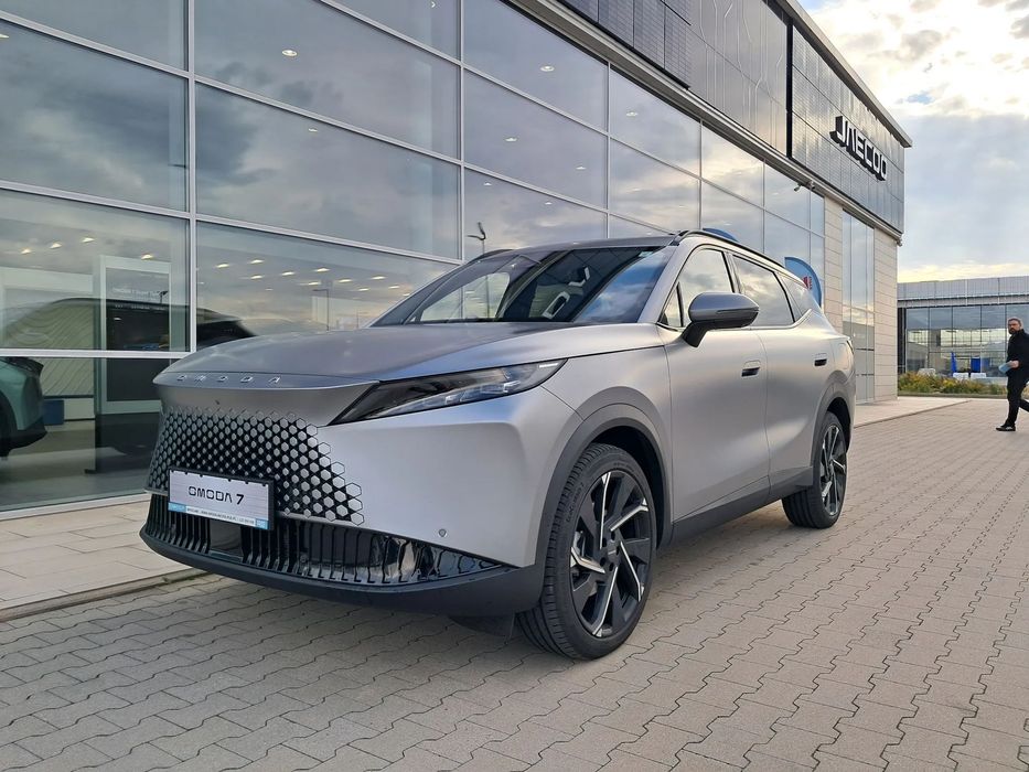 Omoda 7