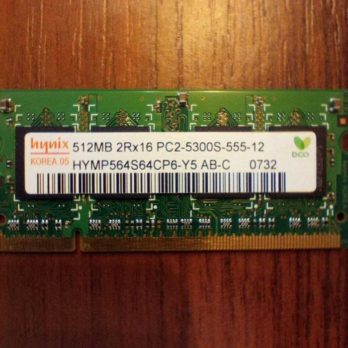 Оперативна пам'ять Hynix DDR2 512MB та Процесор Intel Celeron M 540