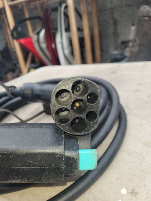 Зарядка Type 2 Nissan Leaf Европа