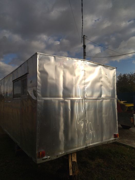 Автодім будинок на колесах