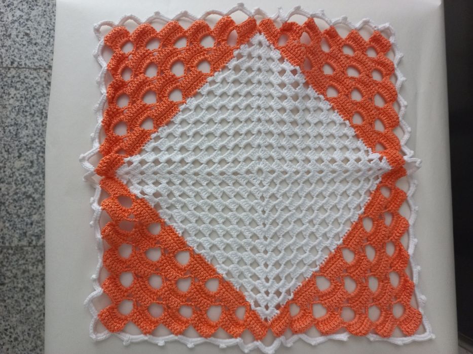 Conjunto de 4 naperons em crochet - artesanal