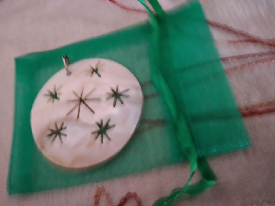 Pendente em madrepérola novo