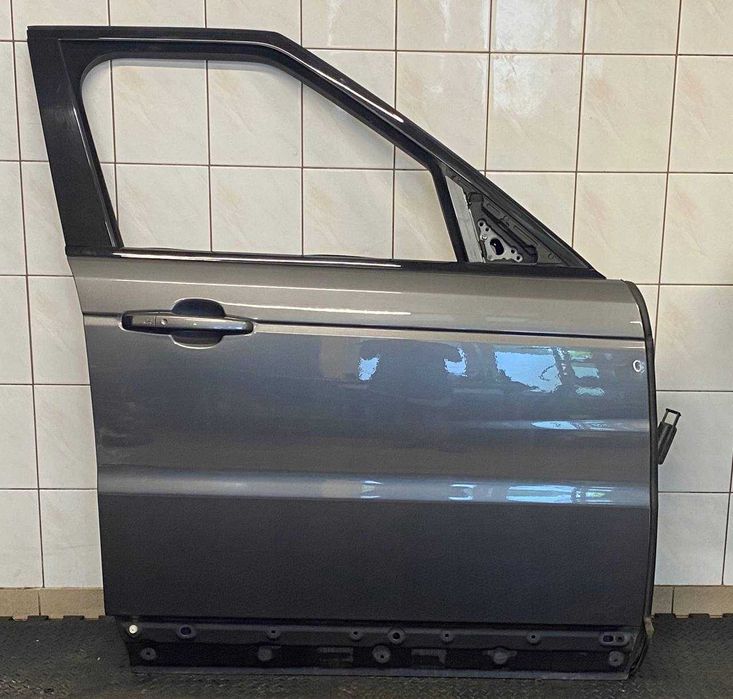 Range Rover Sport L494 Двері