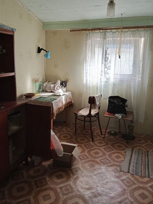 Продаж будинку в селі