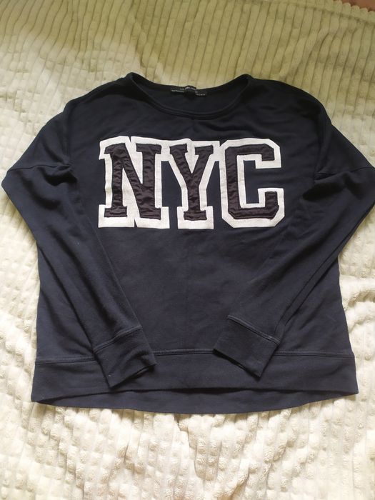 Czarna bluza NYC zara