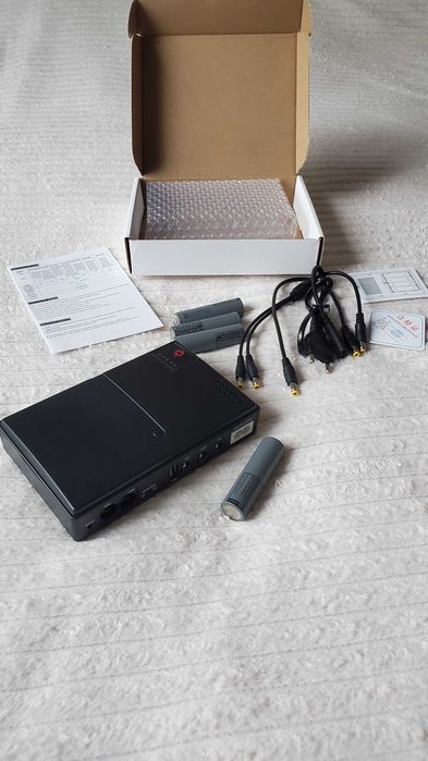 ДБЖ повербанк для роутера UPS DC1018L 5V/9V/12V з акомуляторами