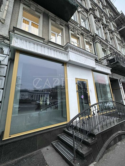 Оренда Фасад Магазин Центр Печерськ  Аренда фасад шоу рум