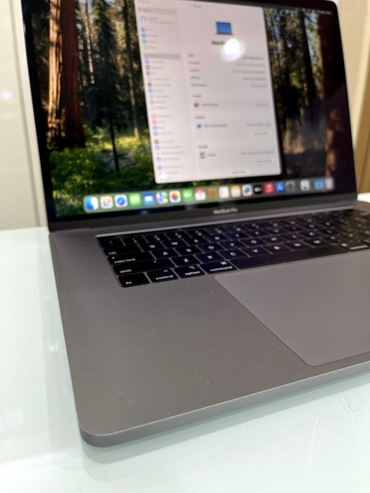 Macbook Pro 15 de 2019 i9 32GB RAM 500GB SSD, Garantia