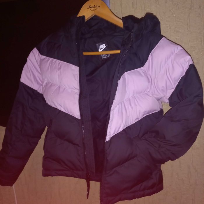 Куртка пуховик  nike оригинал 7-9 лет зима 122-128 см