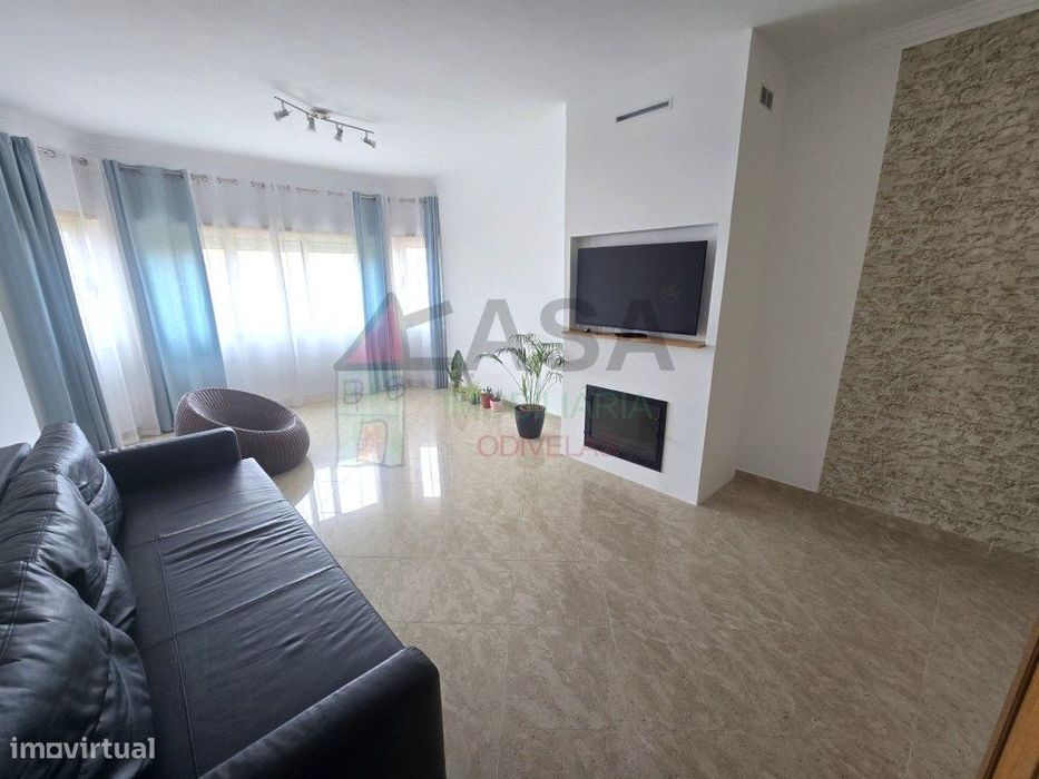 Apartamento T3+1 na Serra da Amoreira, Odivelas