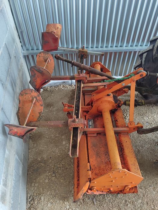 Kubota L295 com Acessórios