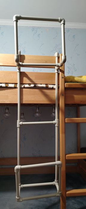 Вішак для одягу навісний