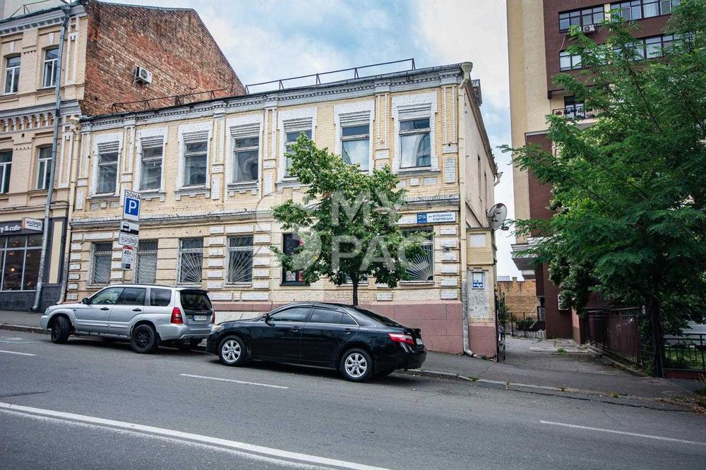 Комерційне приміщення в історичному центрі Києва Шевченківський район Бульварно-Кудрявська