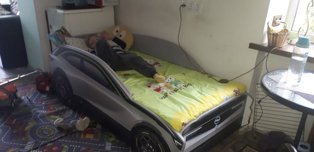 Кровать автомобіль