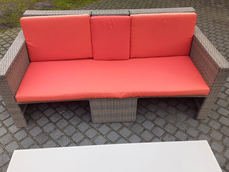 Meble ogrodowe technoratan