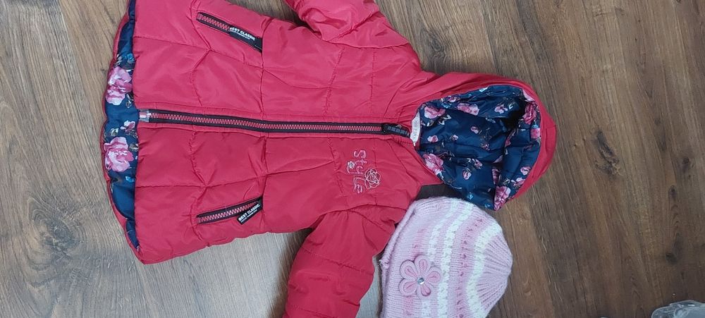 Sprzedam kurtki rozmiar 98