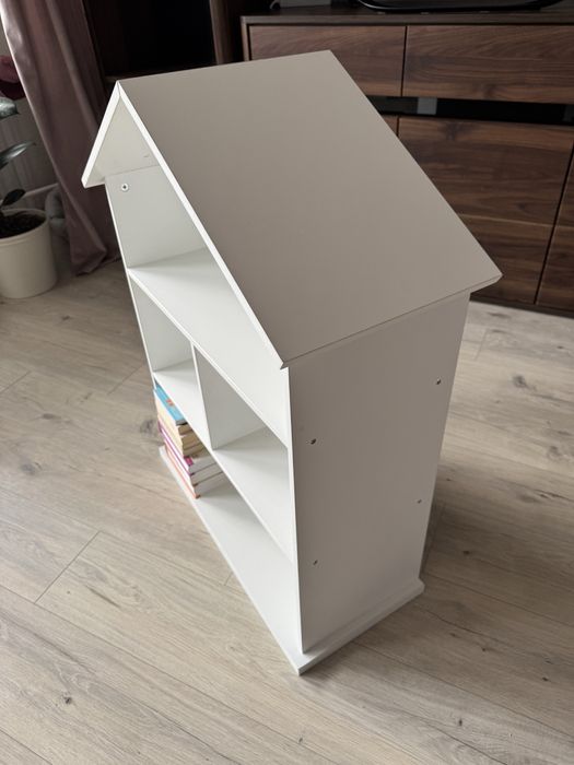 Regał/domek dla lalek Montesorri