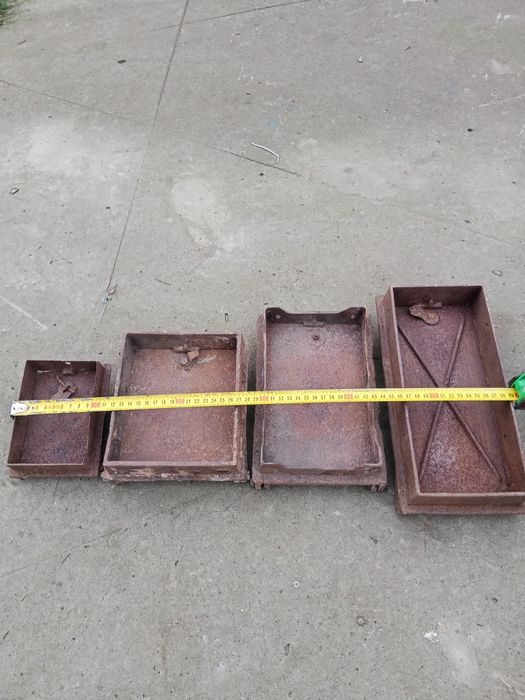 Продам кольца, двери, задвижки для печи