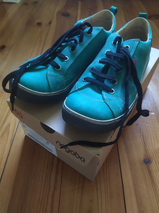 JAK NOWE nagaba skóra naturalna 41 półbuty trampki turkus