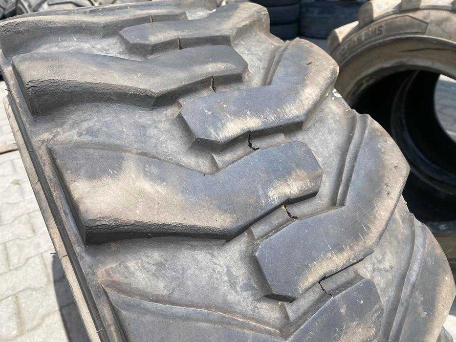 Opona przemysł do Bobcata 12-16.5 (320/70-16.5) KENDA POWER GRIP 10mm