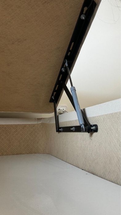 Cama de corpo e meio