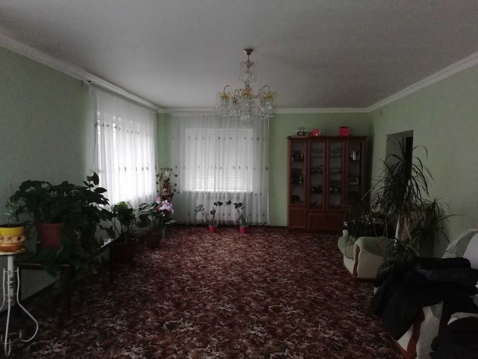 Продам двоповерховий будинок в Лозуватці, вул. Калинова (Свердлова)