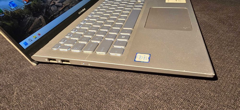 Asus Vivobook K512F 15,5”, i5 8.gen., 12GB RAM, SSD512GB, GWARANCJA!