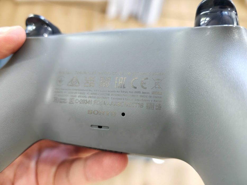 Oryginalny Pad Sony PS5 DualSense Grey Camouflage – Stan BDB / Bez Driftu