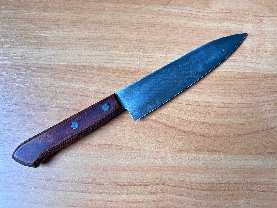 Кухонный японский Шеф-нож J.A.HENCKELS 180мм