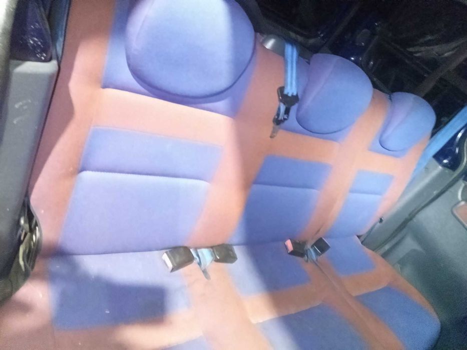 Задні сидіння на Пежо Партнер/ Сітроен Берлінго