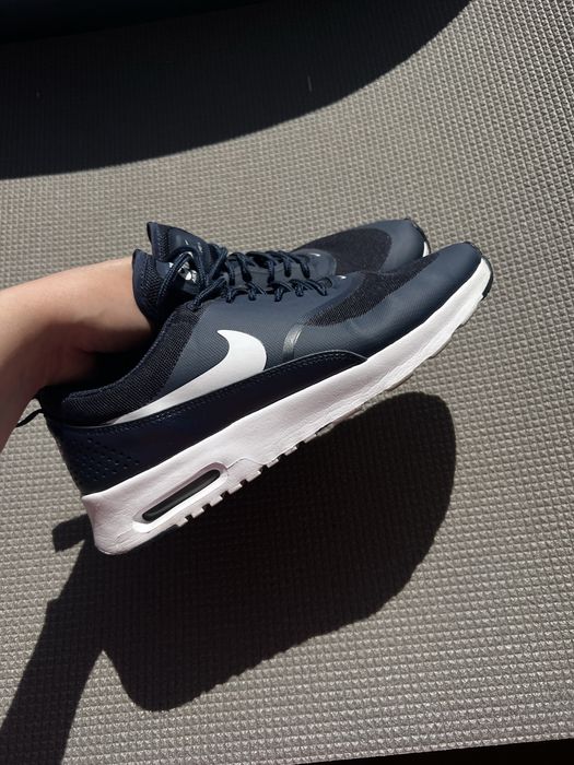Кросівки жіночі nike air max thea на повітряних балонах