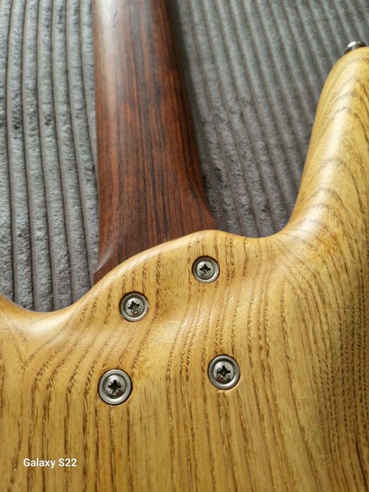 Gitara basowa Warwick corvette STD germany